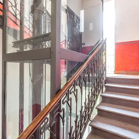 Guesthost - Bright Apt- Piazzale Loreto Apartamento Milán