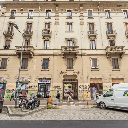Apartamento Guesthost - Bright Apt- Piazzale Loreto *